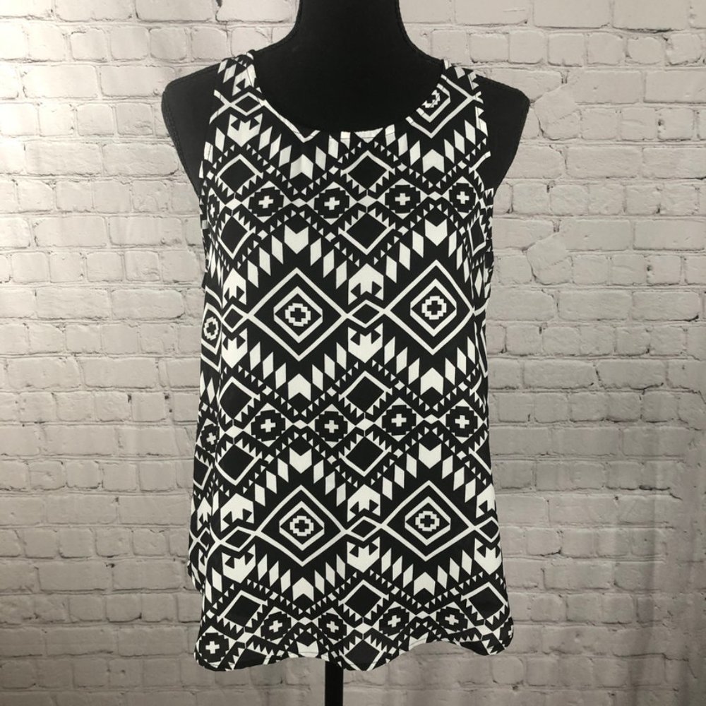 Black and White Aztec Print Sleeveless Top